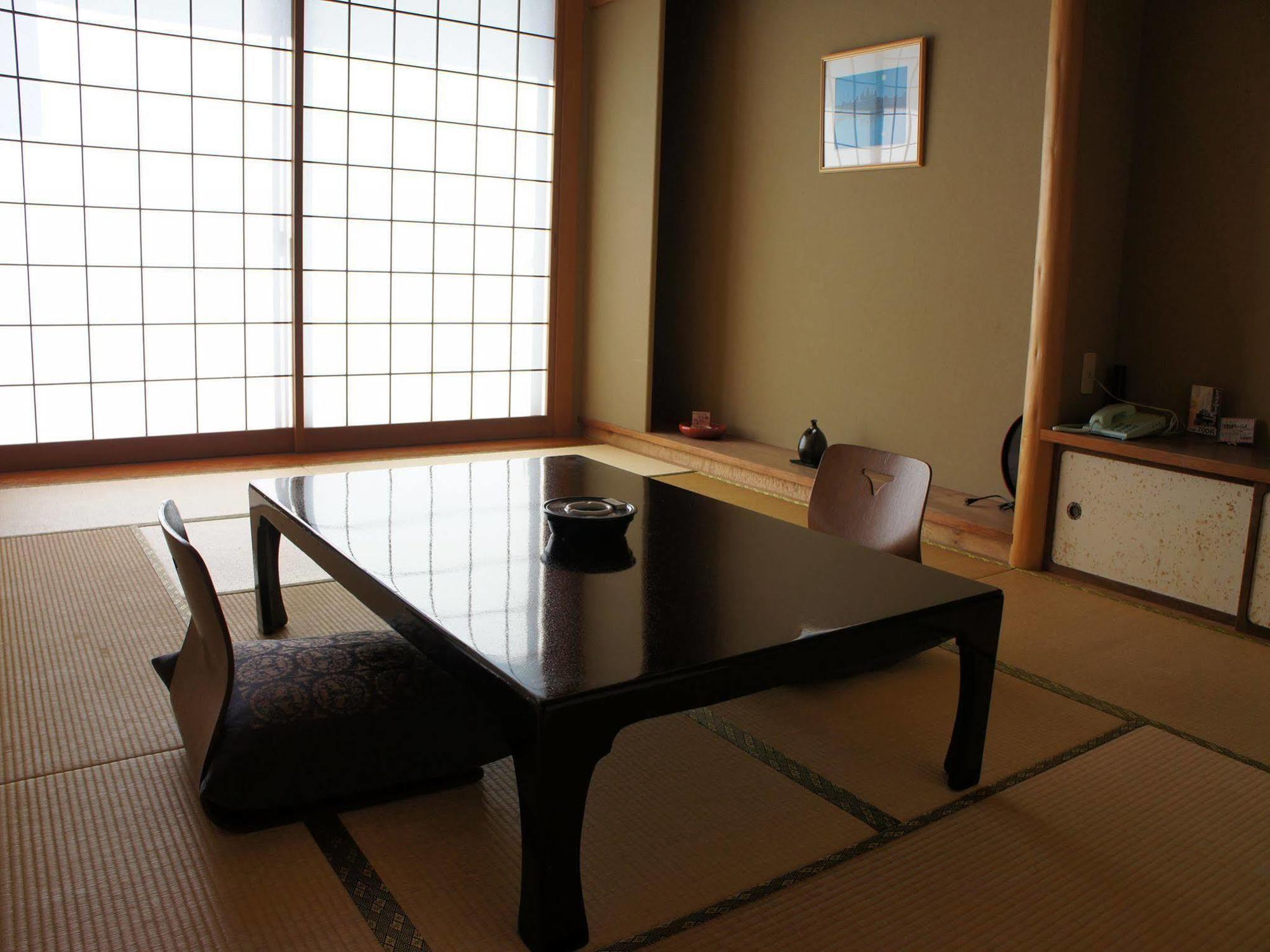 Ryokan Yukeikohan Suitenkaku Мацуэ Экстерьер фото